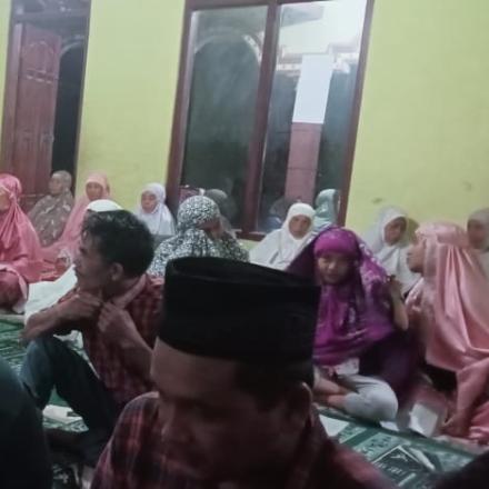 Album : Bersama Masyarakat